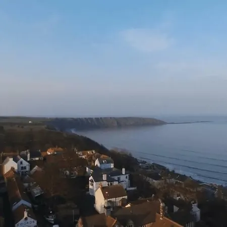 Dom wakacyjny Daisy House